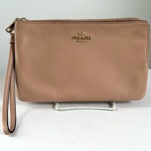 Coach Double-Zip Wristlet Wallet Pebbled Leather F87587 Blush Pink/light taupe